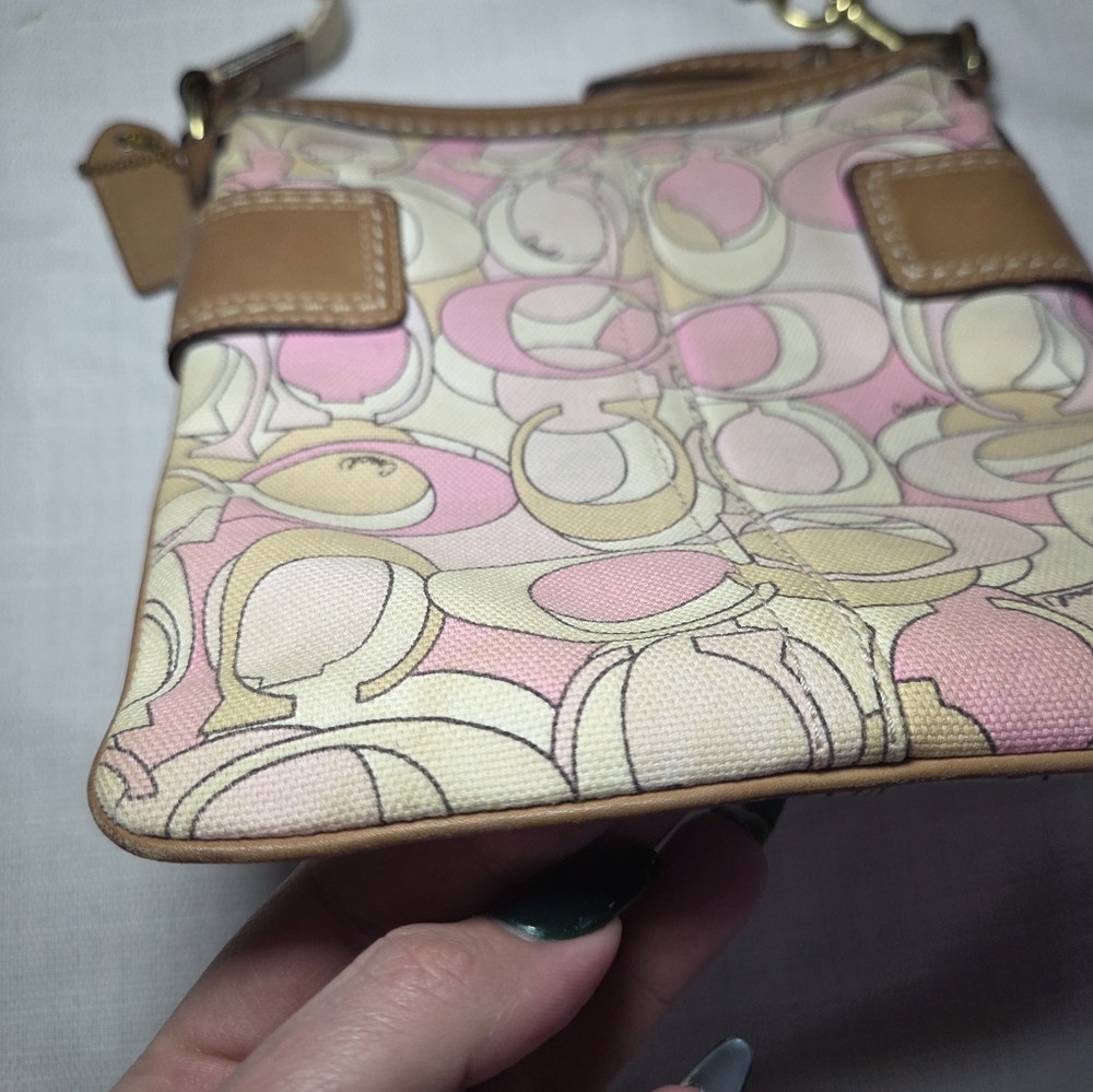 Coach Soho #41309 Canvas Swing Logo Optic Print Crossbody Messenger Bag - Picture 7 of 11